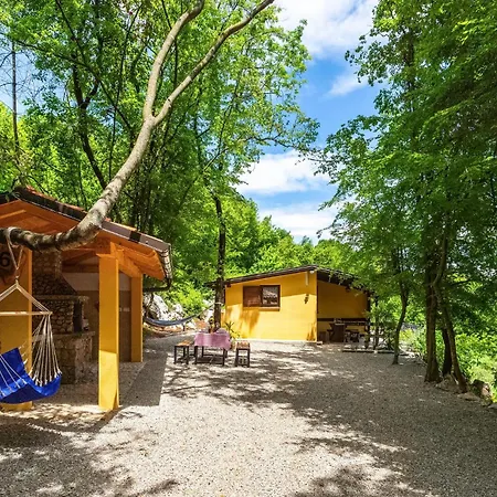 Holiday home Cozy In With Outdoor Swimming Pool